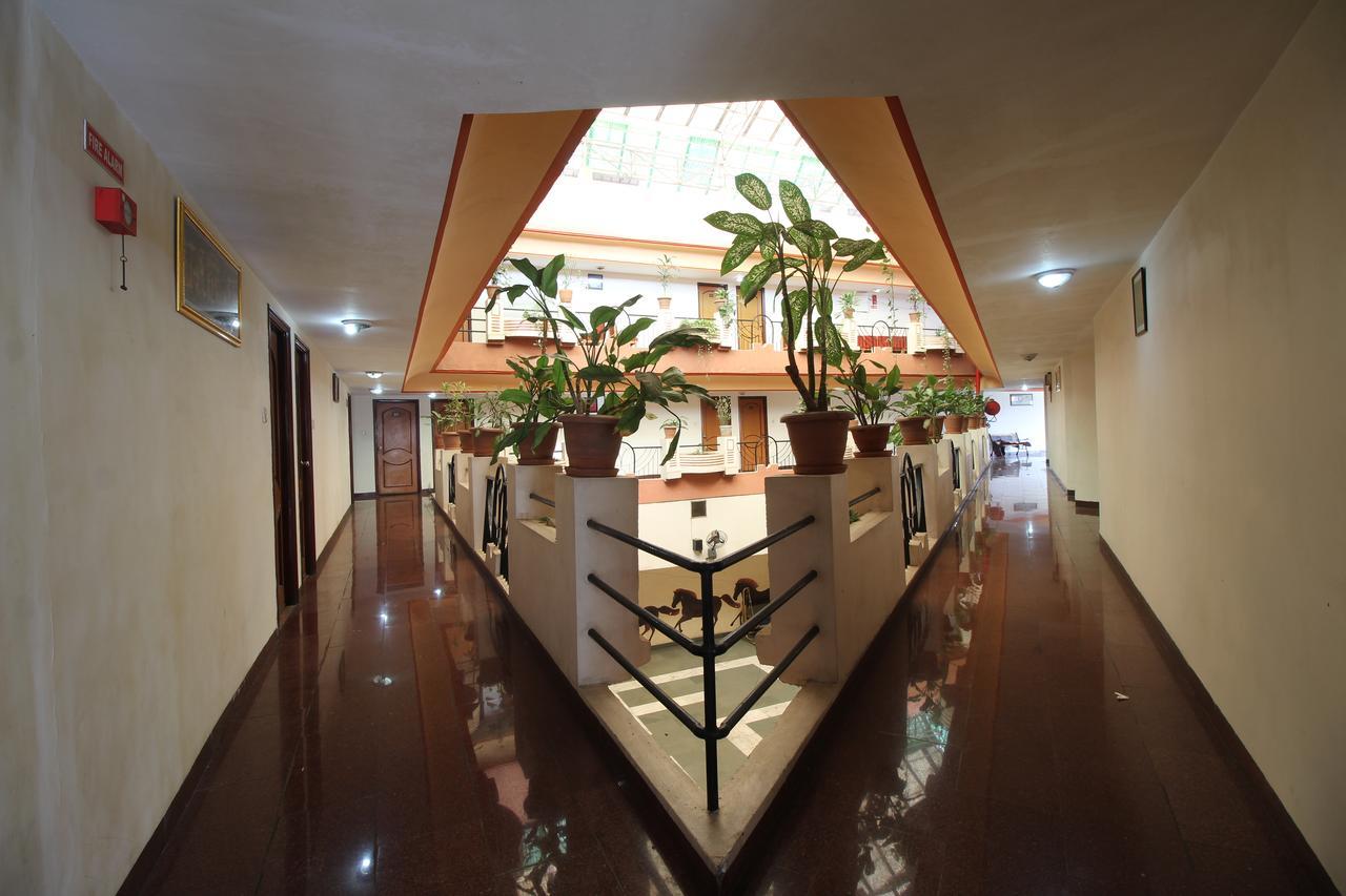 Soubhagya Inn Silvassa Exterior foto